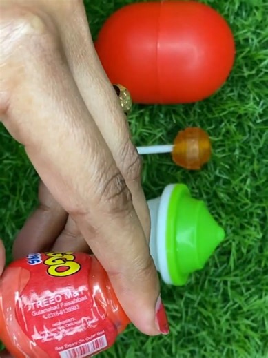 Candy ASMR #asmr #asmrsounds #asmrtiktoks #satisfyingvideos #candy