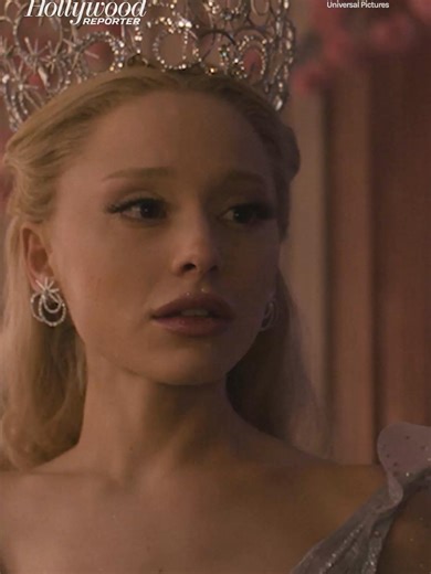 Creating Ariana Grande's 'The Girl in the Bubble' Scene