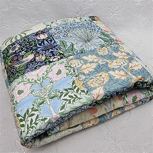 Handmade Patchwork Baby Quilt, William Morris Designs, 100% Cotton - Etsy