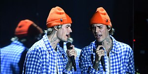 Justin Bieber Opens American Music Awards 2020 with Performance of ‘Lonely’ & ‘Holy’