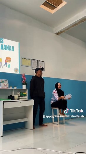 Kegiatan Pelatihan HACCP sebagai upaya meningkatkan kompetensi dalam penerapan sistem keamanan pangan. Semoga ilmu yang didapat dapat diterapkan secara optimal di lingkungan kerja. #haccp #sppg #DapurMBG #badangizinasional