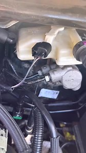 56K views · 410 reactions | My mobile mechanic installed a master brake cylinder and performed an on-car brake bleed on a 2017 Transit Connect. No bench bleed needed!  #MobileMechanic #BrakeRepair #TransitConnect #AutoMainten | Antonio Jensen | Facebook