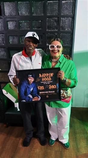 Abramus on Instagram: "A Abramus esteve no show do @rappinhoodoficial, no Cine Joia, em São Paulo, no dia 6 de janeiro, em uma noite que celebrou os 25 anos do álbum Sujeito Homem. O trabalho marcou a consolidação da identidade musical do artista, ao unir o rap a diferentes influências da cultura brasileira, tornando-se uma referência que atravessa gerações e ajuda a contar a história da nossa música. Ao longo da noite, a Abramus homenageou o artista com a entrega de um quadro comemorativo e um 