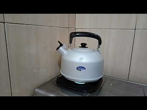 ASMR – Whistling Kettle Sound While Water Boils 🔥☕