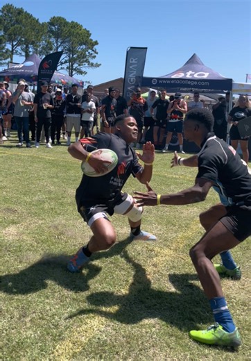 Challenge Your Skills in 1 vs 1 Rugby Matches