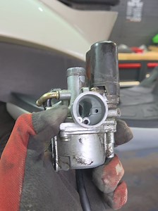 Peugeot Elystar 50cc scooter review and mechanic tips