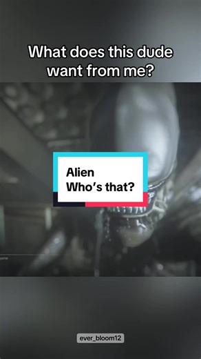 Who’s that running after me? ##alien##alienisolation##horror##indiehorror##horrorgame