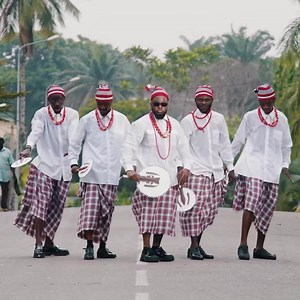 395K views · 14K reactions |  Buzz Kocee x @Cameroon Dance Academy blend the Cameroon Culture & Nigerian culture in new dance performance of “Credit Alert” feat Patoranking. It’s a strong message Kocee is trying to pass with unity and togetherness being the main subject! ENJOY!  _____________________________________________ #237Showbiz #WeYamo #Team237 #Cameroon #237ShowbizGist #237ShowbizStudios | 237Showbiz | Facebook