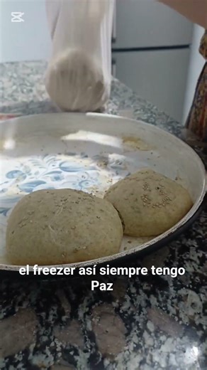 deje de comprar pan. ahora tengo siempre pan casero en el freezer