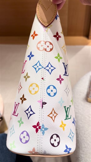 NOT A LOUIS VUITTON DEEP FAKE!?! 😭 x MURAKAMI NEW LINEUP BAG #fyp #louisvuitton #luxury #iamkenysha #shopping