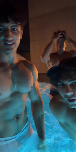 Hunter, Varis and Luis flexing their muscles shirtless in the pool. #hunterfit #varis #muscles #flexing #lifeluisfit