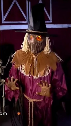 Spirit Halloween NEW 2025 Sinister Straw Man Scarecrow Animatronic YouTube #Shorts Demo Scary Video