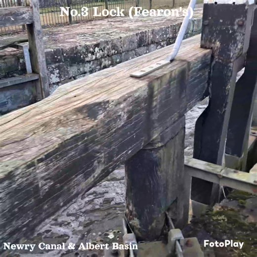 A WALK THROUGH HISTORY AT NEWRY CANAL ​Taking full advantage of the improved weather Newry Canal & Albert Basin managed to get a few steps in along the Newry Canal Towpath, totalling 13,002 steps or approximately 5.75 miles. Our journey began at the East Gateway Arch of the former Linenhall and Barracks, which was originally constructed in 1783, and we walked from there to Forsythe's Lock and back again. To make the most of the day, we filmed the five locks we passed during our walk, specificall