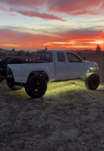 Prerunner Build: Lights and Ride Highlights 🌟