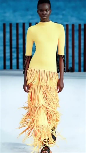 Spring Summer Trends 2022 springtrends fashiontrends... #Shorts #petitelife_incolors