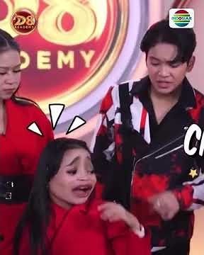 Hahaha jadi flashback! Dulu Syaqirah deg degan dan gugup banget, sekarang nenangin #shorts