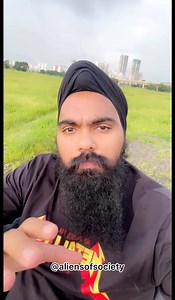 Chapri toilet brush sar pe kyu leke gaya mc 🤬 ……. Follow our Instagram page https://www.instagram.com/aliensofsociety?igsh=YWZqcDBpeGpjcnBj . #roast #memes #reels #viral #reel #meme #aliensofsociety | Aliensofsociety 2.0