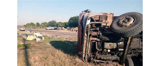 Acidente envolvendo 12 viaturas deixa quatro feridos graves em Marracuene - Carta de Moçambique - Informação rigorosa e opinião de qualidade de e sobre Moçambique.