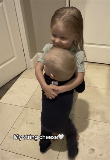 My string cheese🤍 If I do nothing else perfectly in this life, I’ll be proud that I was their mom. I thank God for that every single day.🥲 #mom #motherhood #family #iloveyou #bestmoments