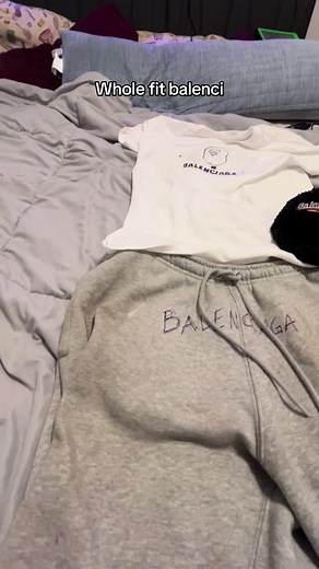 Balenciaga Tape Method Outfit & Style