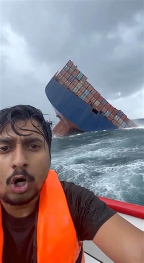 Cargo ship 🚢 ocean 😱#funny #youtubeshorts #trending #viral #comedy #travel #shorts #comedyfilms