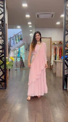 35K views · 2K reactions | 1 outfit - 3 styles 朗✨ This stylish fusion crop top skirt is here to steal your hearts.. . . . . . . . . . . . . . . #envymefashions #chennaiboutique #fashionboutique #fashionreels #chetpet #gulabi #gulabisong #1lehenga3ways #reelkarofeelkaro❤ #diwalioutfit #diwaliwear #diwalicollections #festivewear #festivecollections #worldwideshipping✈️ #fusionwear #trendingreels | Envy Me | Facebook