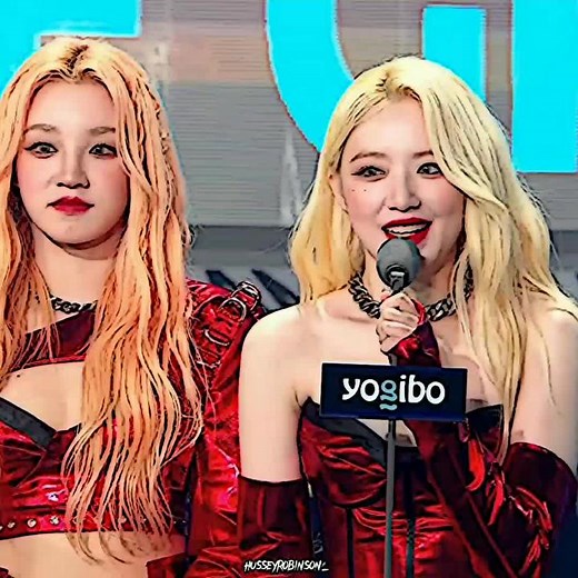 Chinese Line Speech by Yuqi and Shuhua at MAMA 2022