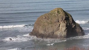 128 reactions · 28 shares | Let's start off Thursday with a few serene moments from Jockey Cap Rock at the south end of Cannon Beach. Did you know that the 'quiet season' is a great time to visit? With fewer crowds, better lodging rates and an ever-so-slightly more chilly reason for that beach bonfire and s'mores, how could you resist? | Experience Cannon Beach | Facebook