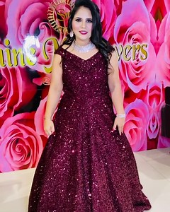 Beautiful engagement makeup Shine makeovers Book ur appointment Call 8800234202 Address c.96 Hari nagar clock tower near rainbow school | Shine Beauty clinic and makeovers | Facebook