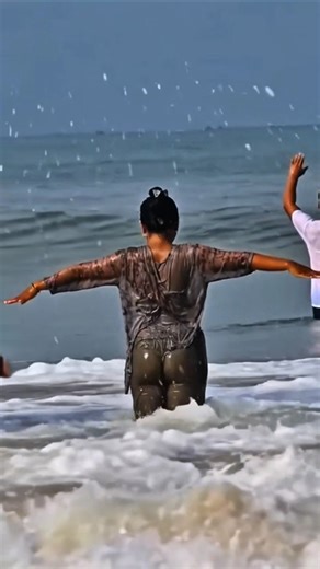 swimming sea beach #swimming #seabeach #sea #shorts