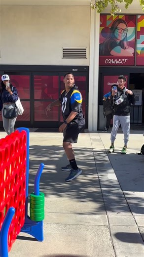 Chaffey College Student Life on Instagram: "Welcome Week has been off to a great start! Can’t wait to keep seeing more of you all! Welcome back 🐾❤️"