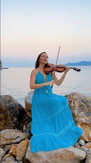 Oceans - Hillsong United - Violin Cover 🧜🏻‍♀️ #oceans #oceanshillsong #violincover @duoalronk