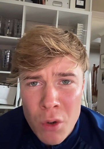 Evolution disguised survival as the truth. #thetwistedbiohacker #psychadelic #consciousness #donnylee #donaldhoffman