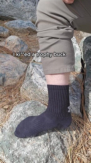 JUST LAUNCHED - Performance Alpaca Hunt Socks 🔥 You research every piece of gear except the one thing touching your feet for 12 hours. Then wonder why your hunts end with frozen toes and swamp foot. We're Hollow Socks. We've been perfecting alpaca fiber socks for every outdoor adventure. Our NEW Hunt Socks take that same premium alpaca performance and engineer it specifically for the demands of serious hunters. 🔥 3x warmer than wool 🌡️ Temperature regulating 💧 11-day odor resistance 🇺🇸 USA