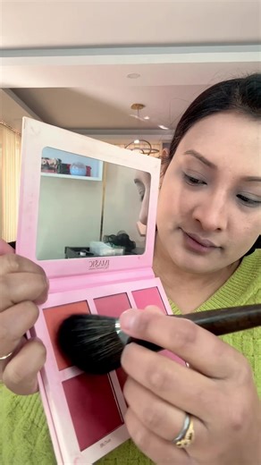 💁‍♀️Perfect blending brings balance to the entire makeup look 💚🫰 Simple & easy makeup routine | Part 1 ✨ #makeuptutorial #MakeupRoutine #BlendingIsKey#FlawlessBlend#foryou @suniibeauty @quick wedding photography @Dipesh Kaway