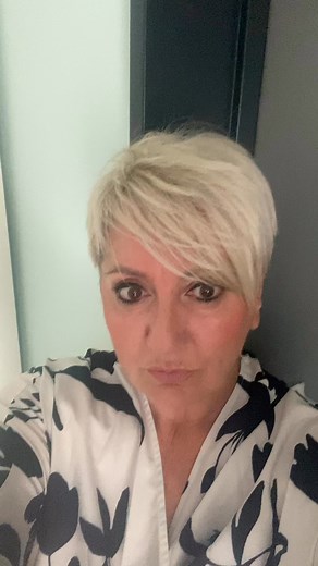 IHAJ-CSUHAJ! | Gabriella Dorogi