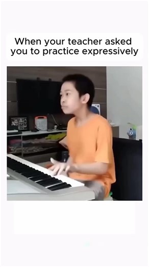 Irina Gorin | Piano Teaching | Tips & Techniques on Instagram: "🎹 Trying too hard? 😜 #expression"