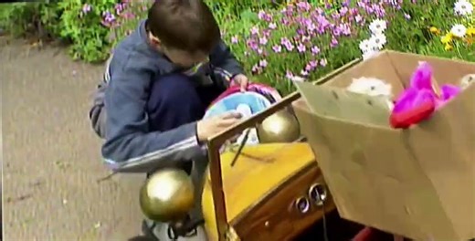 Brum Brum E036 Kidnapped Garden Gnome