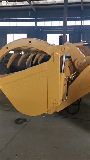 Grab bucket - wheel loader attachment - popular for bulk materials like grain, feed, or silage