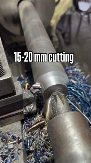 Carbide tools cutting skills leth machine and turning skills;.