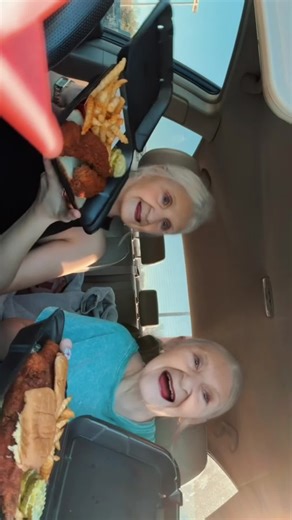 Dave's Hot Chicken Experience in Dallas