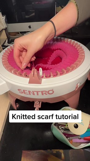 How to make a scarf on the Sentro knitting machine, let me know if you... | Sentro Knitting Machine
