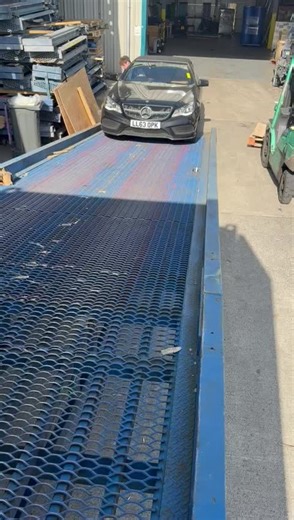 🚢 Reliable Shipping from the UK to Guyana! 🇬🇧➡️🇬🇾 Looking for a trusted and efficient shipping service from the UK to Guyana? We’ve got you covered! We offer fast, secure, and affordable shipping with an average transit time of just 18 days. 📦 Our Services Include: ✔️ Shipping of barrels, boxes & personal effects ✔️ Vehicle shipping – cars, trucks & commercial vehicles ✔️ Assistance with purchasing trucks/vehicles from the UK and arranging shipment ✔️ Returning residents shipping service ✔