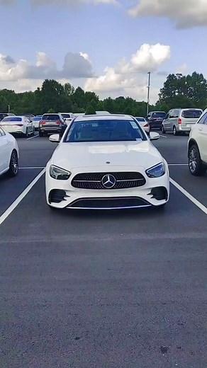 Mercedes C300 vs E350: A Comprehensive Comparison