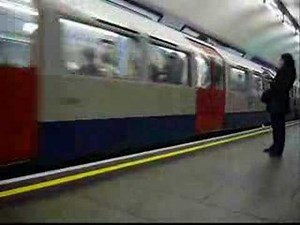 Victoria Line train stopping with emergency braking