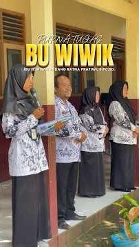 Retired Mrs. Wiwik, homeroom teacher for class 1 #sdn11jambu