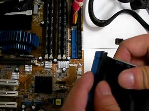 Video explaining how to connect IDE/S-ATA