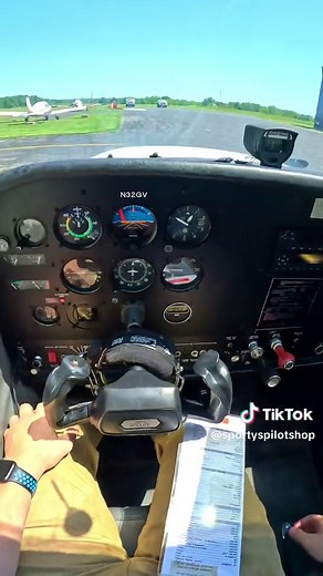 Cessna 172 Startup Guide | How To Start Your Plane Safely