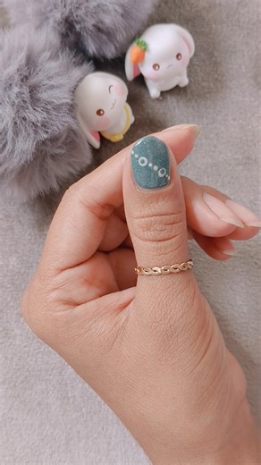 Easy nailart with dotting tool ❣️💅🏻❣️#nails #nailart #nailpoint_pm #youtubeshorts #viral #trending