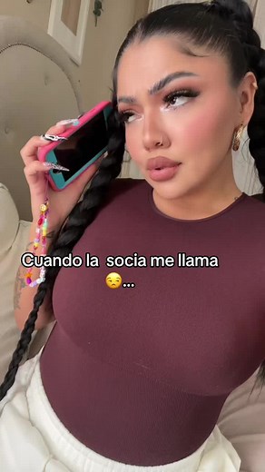 Ahorito no me vengan con sus chismes 🙅‍♀️ #chismes #socia #risas #chistes